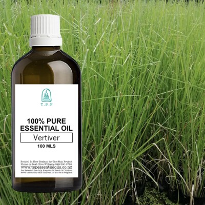 Vertiver 100% Pure Essential Oil – 100 ml Bottle Image