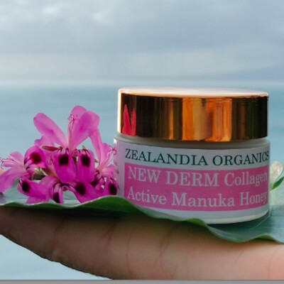 New Derm Collagen Honey Perfume Ointment Image