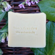 Pomegranate facial cleansing bar