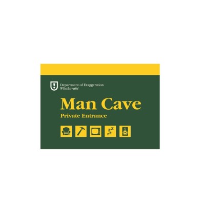 WOO100 Wooden Sign – Man Cave A4 Image