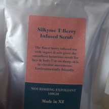 SilkyME  T Berry Infused scrub