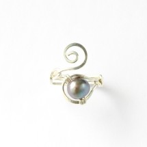 Adjustable Pearl Spiral Ring
